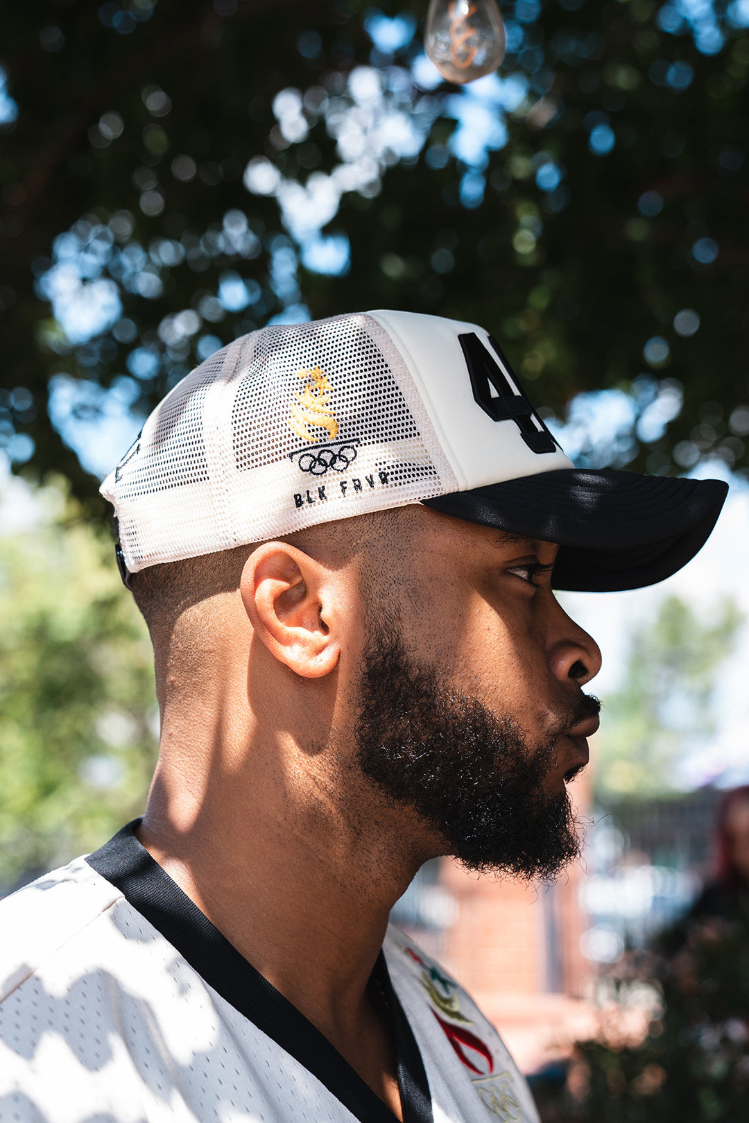404 Cream/BLK Trucker Hat – BLK FRVR